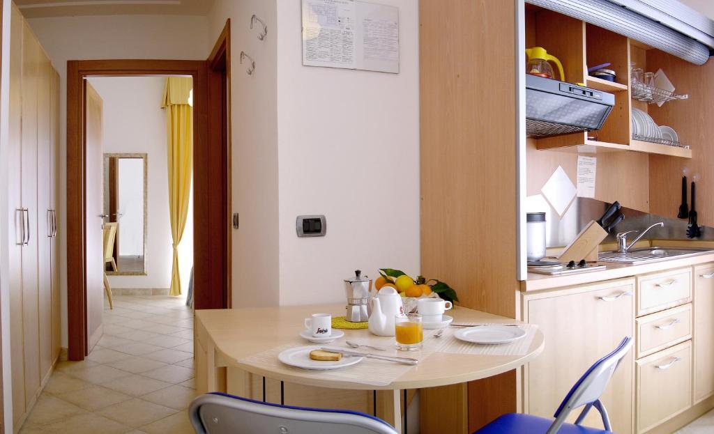 ホテル San Giorgio Savoia ベラーリア・イジェア・マリーナ 部屋 写真